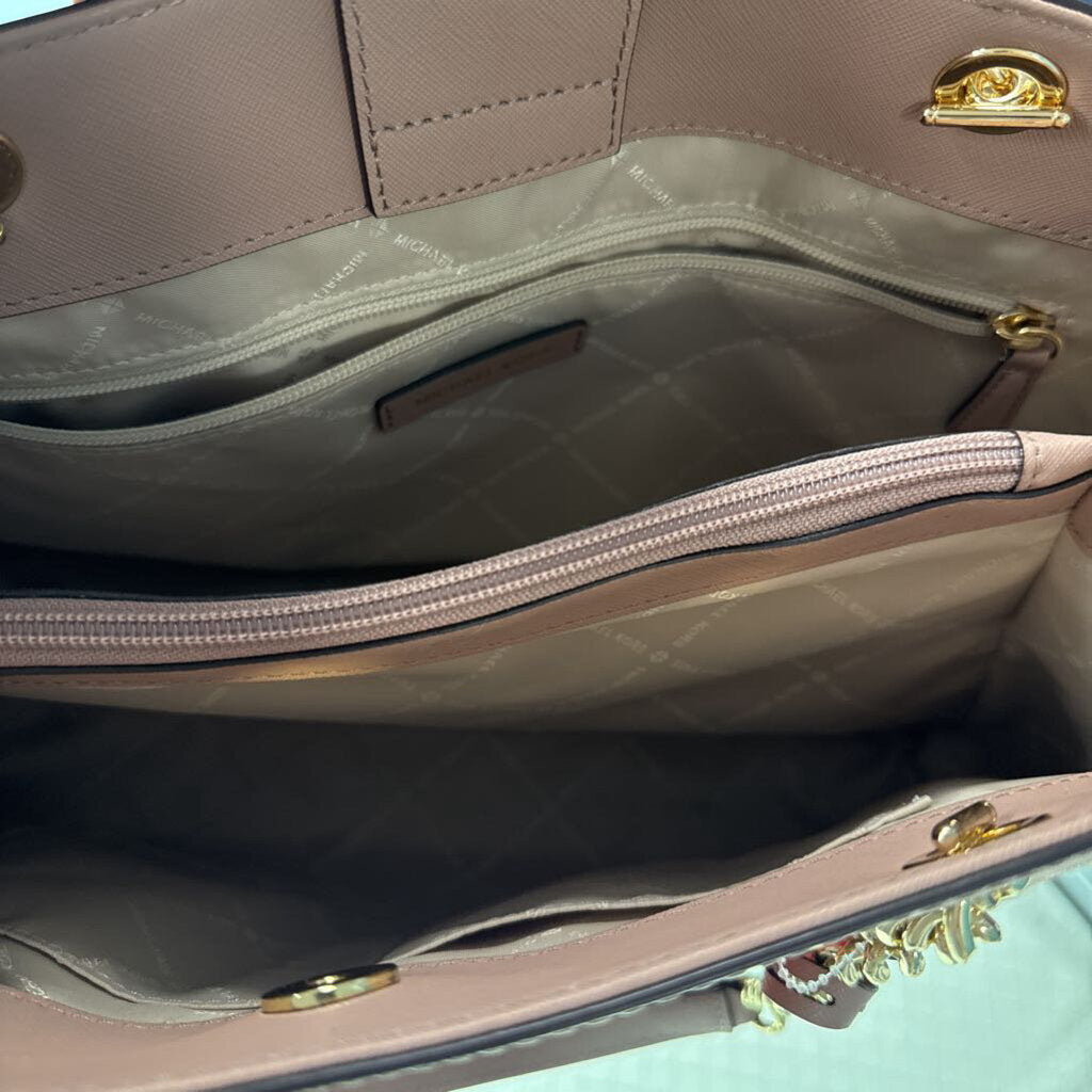 ELLIS SHOULDER TOTE