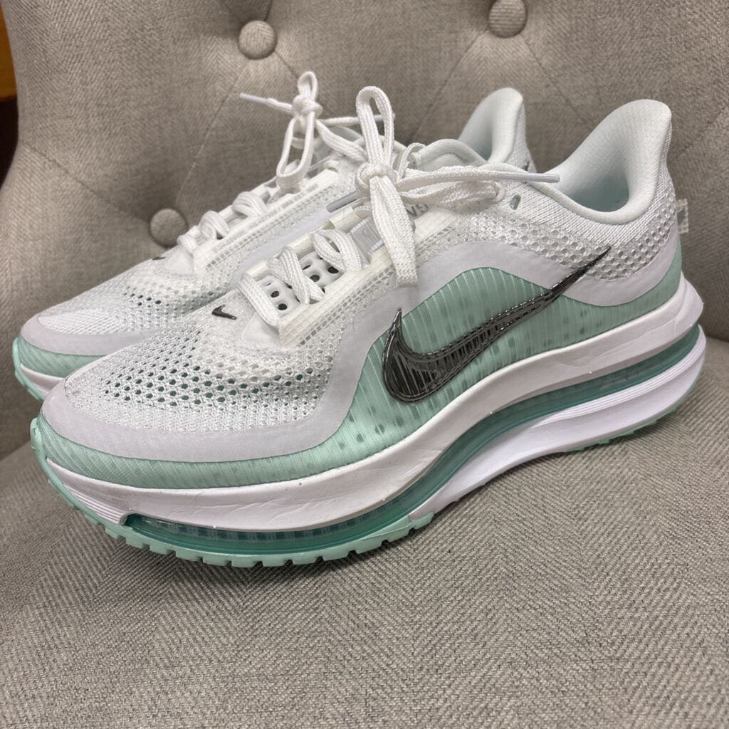 PEGASUS PRMIUM RUNNING SHOES